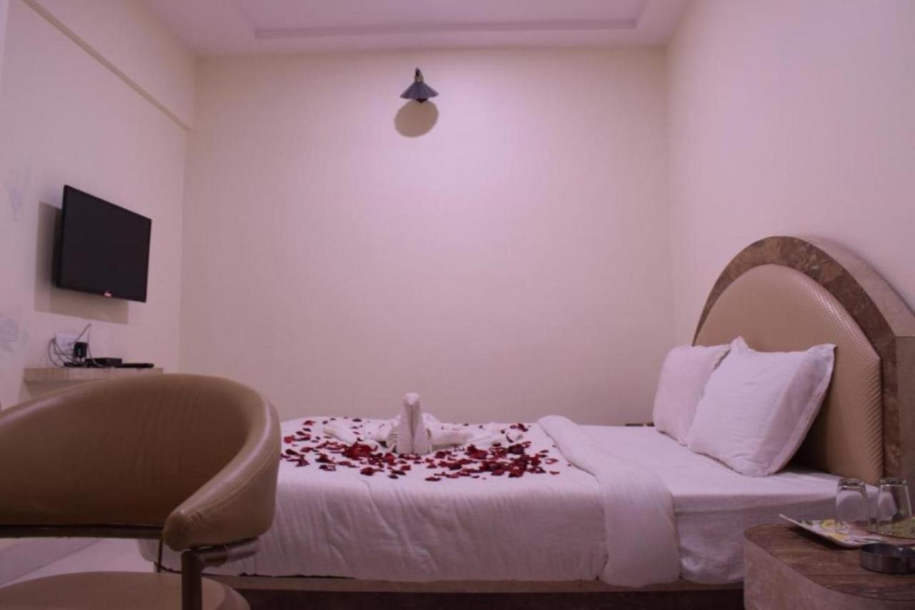 Hotel The Hills, Ambikapur Экстерьер фото