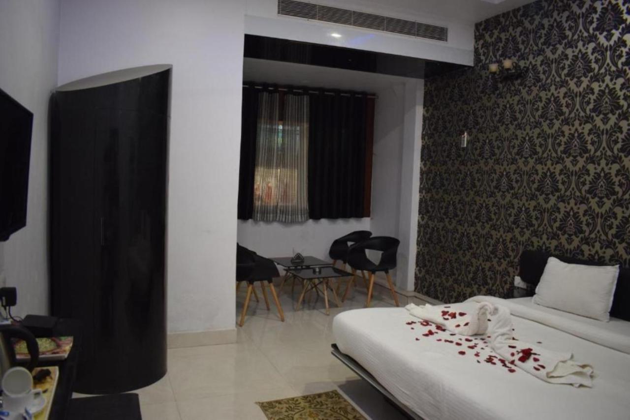 Hotel The Hills, Ambikapur Экстерьер фото