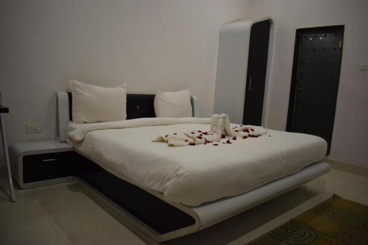Hotel The Hills, Ambikapur Экстерьер фото