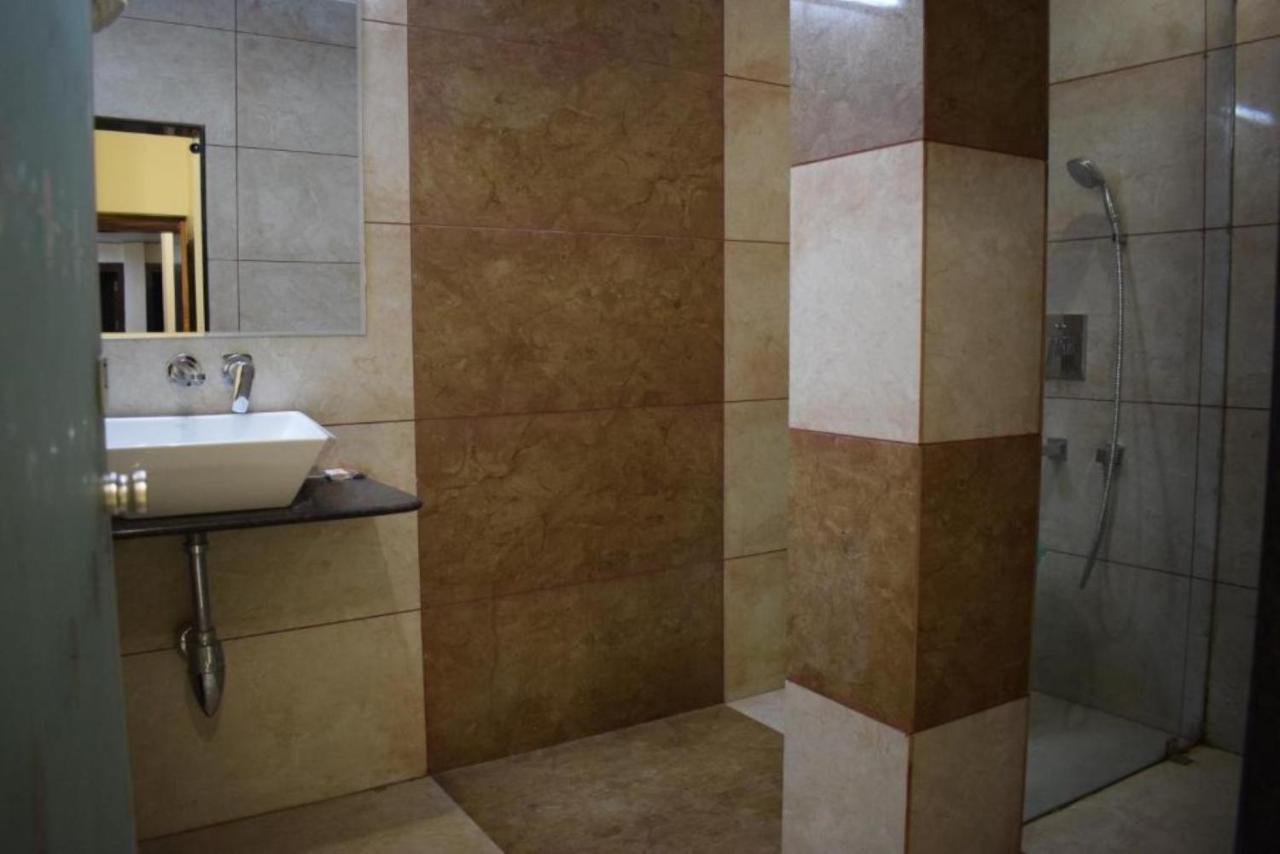 Hotel The Hills, Ambikapur Экстерьер фото